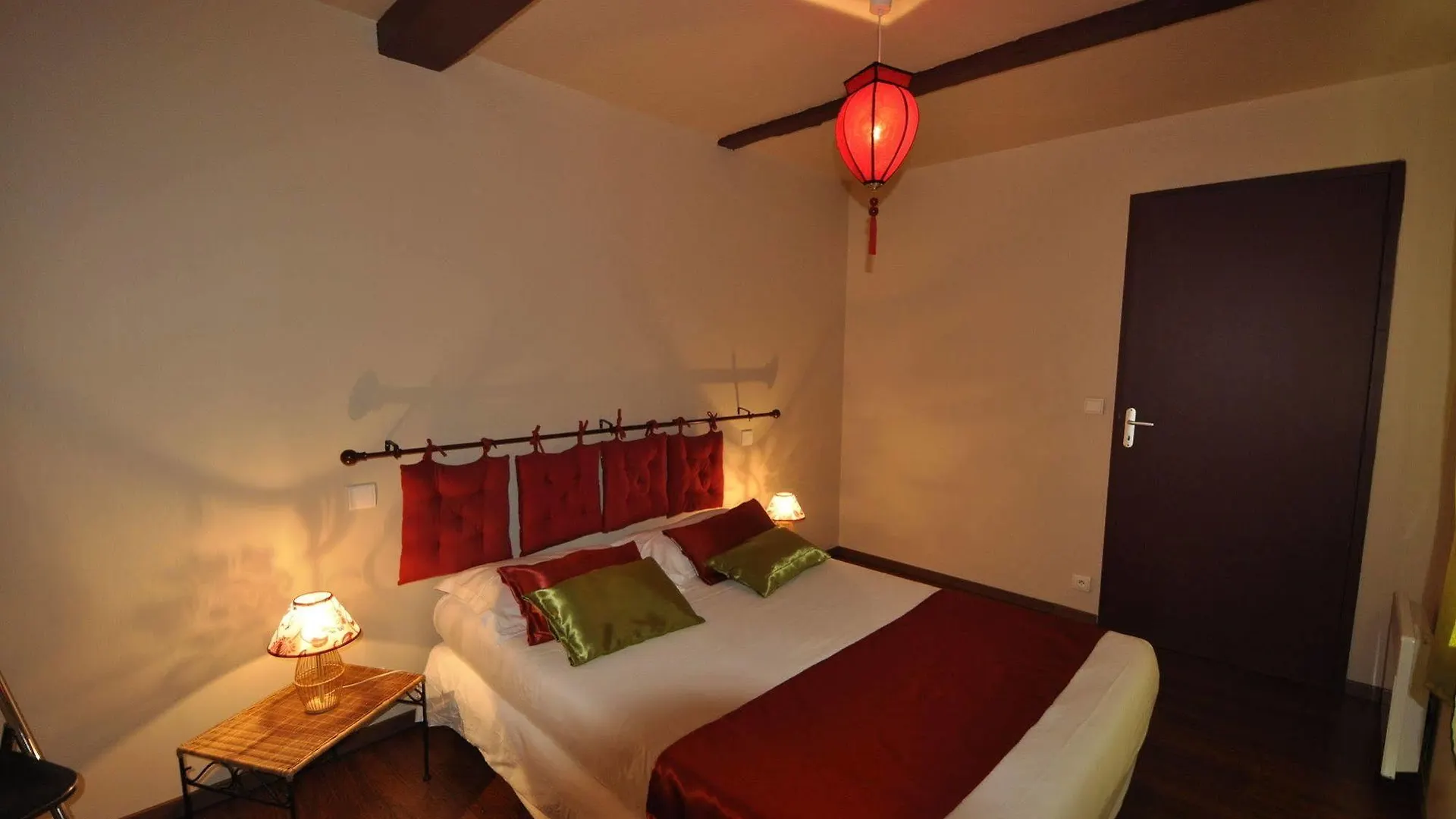 Le Clos Du 5 - Appart Hotel Bagneres 3*, בנרס-דה-ביגור